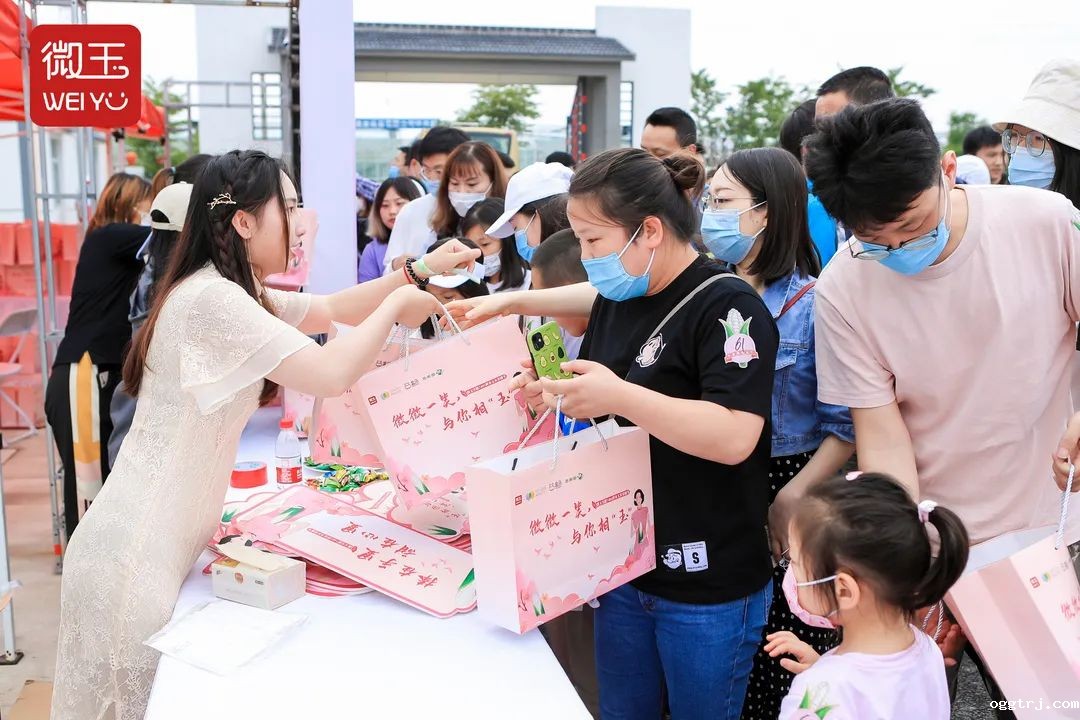 1625155778139986.jpg ia_1000000002.jpg