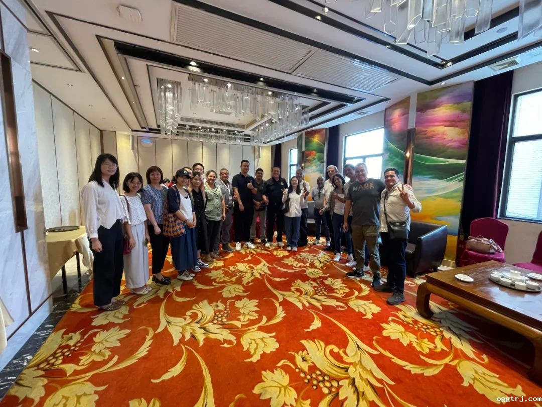 1694415453597262.jpg 10004.jpg