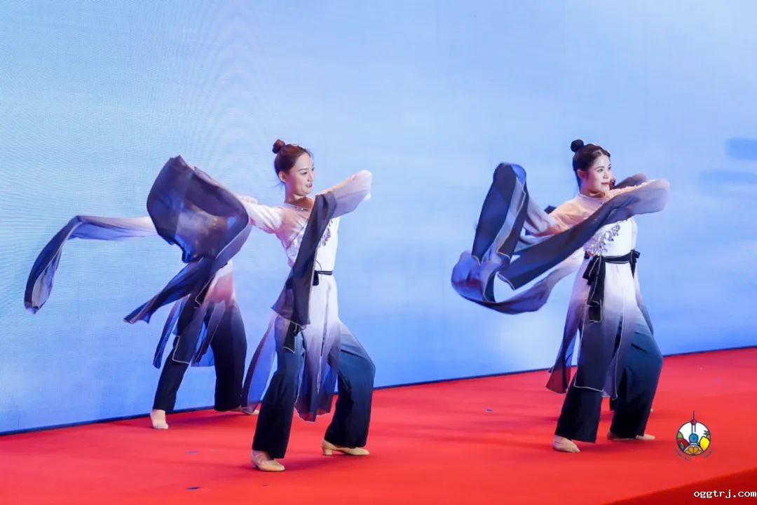 1694571821294631.jpg 10022.jpg